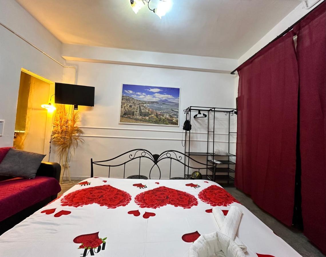 Home Cagnazzi Napoli Eksteriør bilde